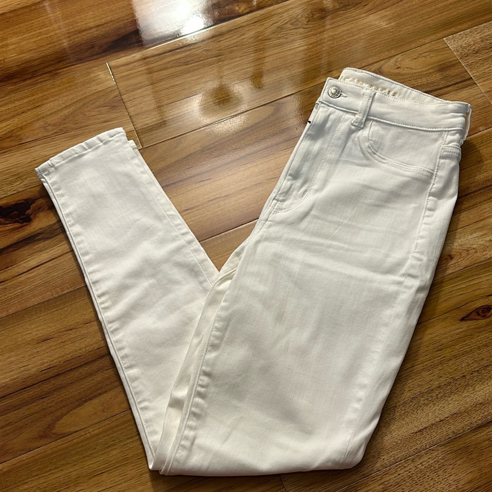 American Eagle Stretchy Jeans